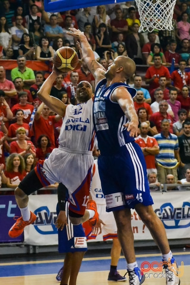 CSM Oradea VS Asesoft Ploieşti, Arena Antonio Alexe