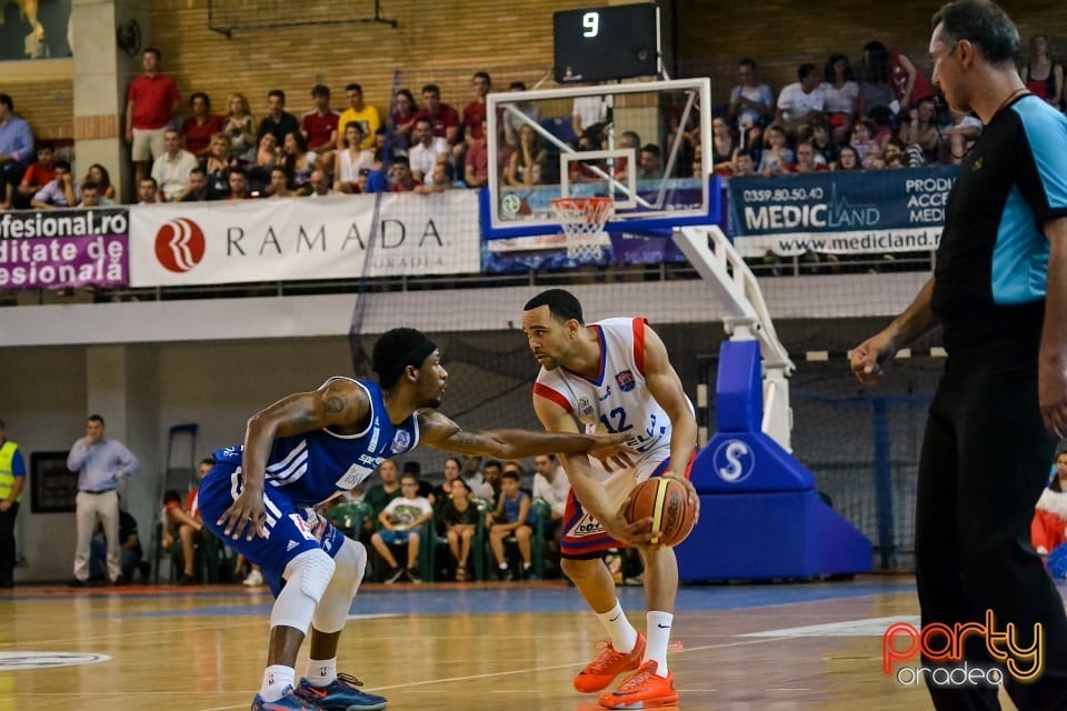 CSM Oradea VS Asesoft Ploieşti, Arena Antonio Alexe