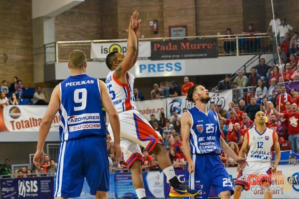 CSM Oradea vs BC Mureş Târgu Mureş, Arena Antonio Alexe