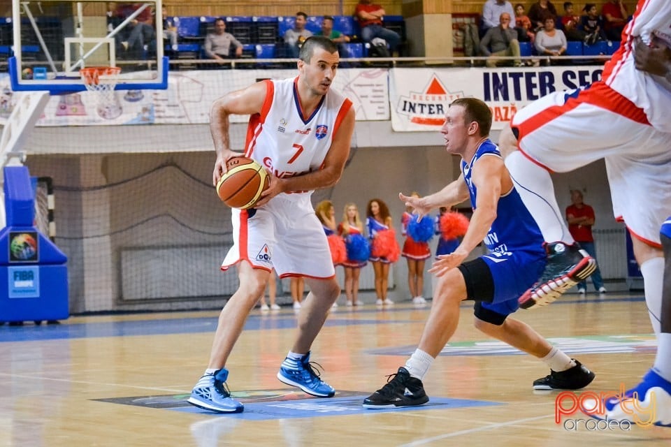 CSM U Oradea – CSU Asesoft Ploieşti, Arena Antonio Alexe