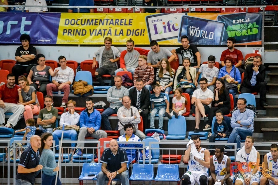 CSM-U Oradea vs Albacomp Székesfehérvár, Arena Antonio Alexe