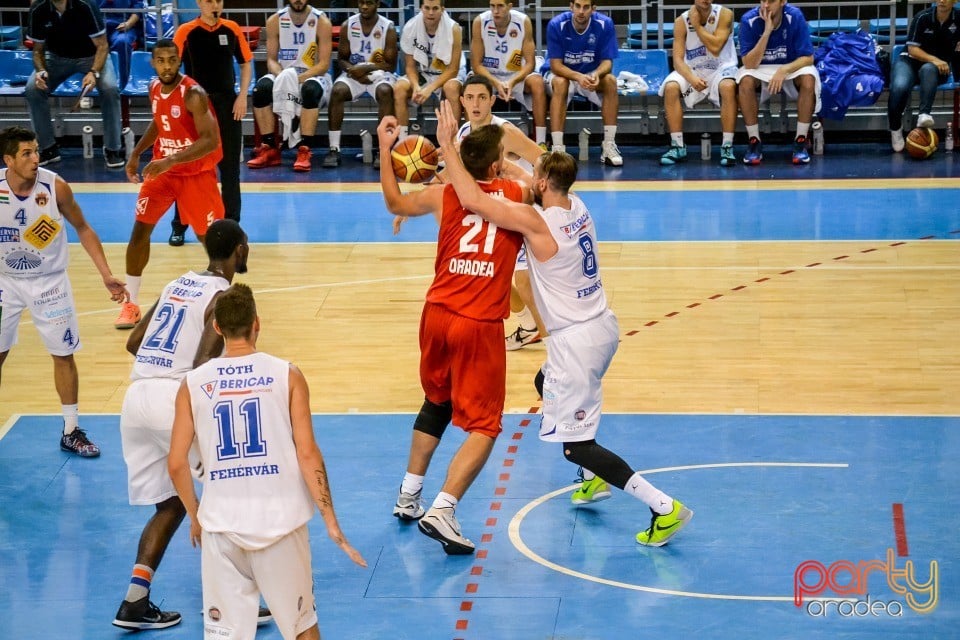 CSM-U Oradea vs Albacomp Székesfehérvár, Arena Antonio Alexe