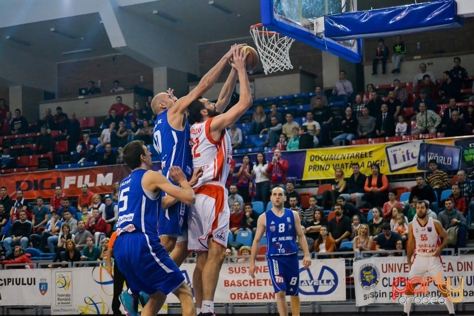 CSM-U Oradea vs BC Mureş Târgu Mureş, Arena Antonio Alexe