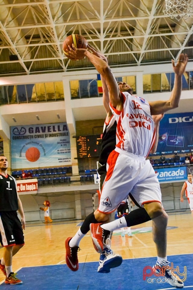 CSM-U Oradea vs CS Universitatea Cluj-Napoca, Arena Antonio Alexe