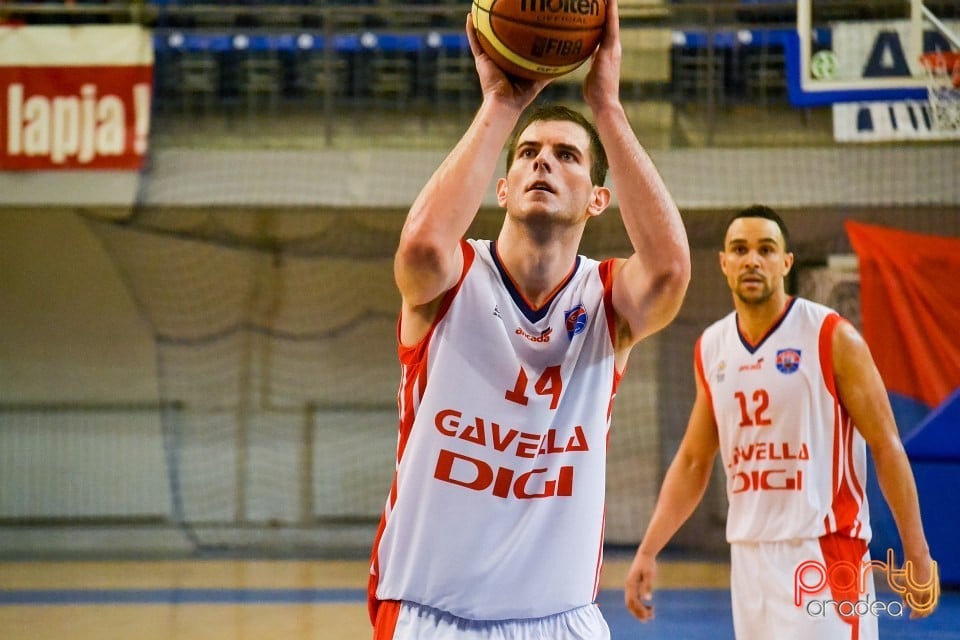 CSM-U Oradea vs CS Universitatea Cluj-Napoca, Arena Antonio Alexe