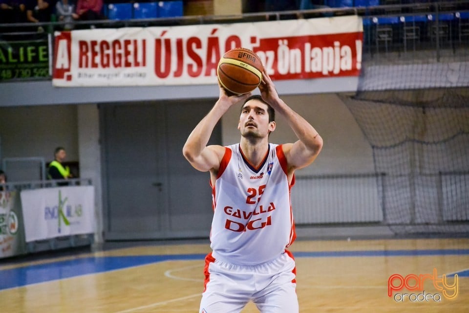 CSM-U Oradea vs CSU Atlassib Sibiu, Arena Antonio Alexe