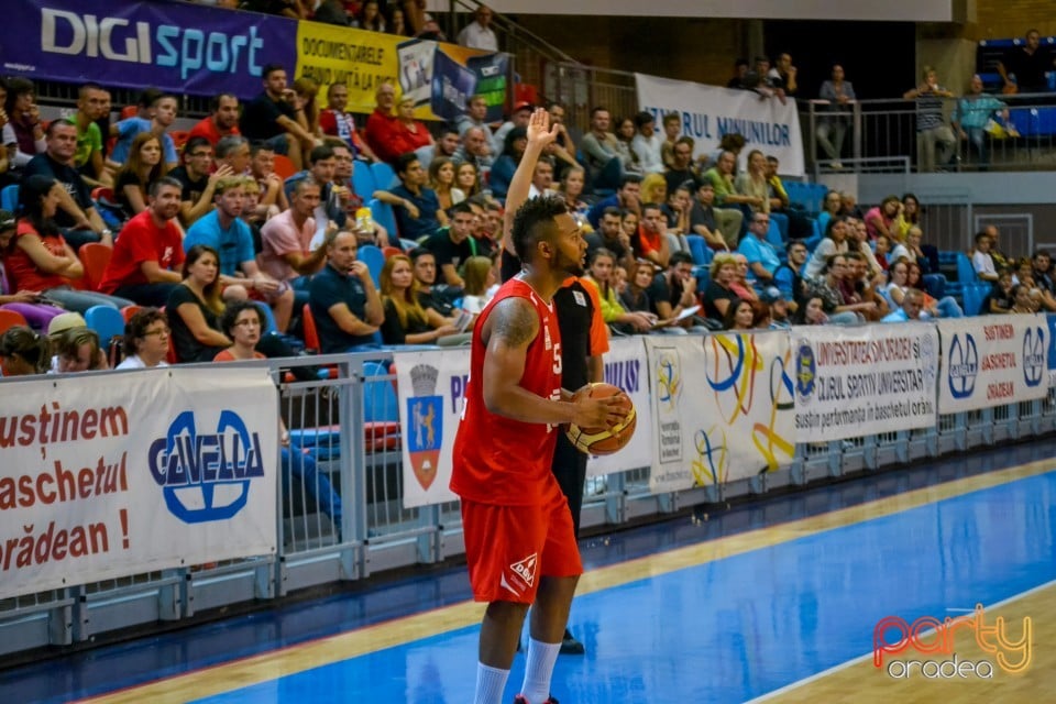 CSM-U Oradea vs Skopje Aerodrom, Arena Antonio Alexe