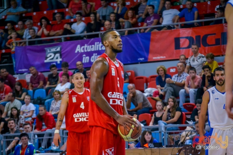 CSM-U Oradea vs Skopje Aerodrom, Arena Antonio Alexe