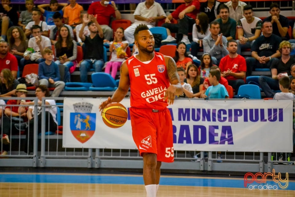 CSM-U Oradea vs Skopje Aerodrom, Arena Antonio Alexe