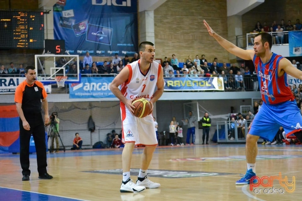 CSM-U Oradea vs Steaua CSM EximBank Bucureşti, Arena Antonio Alexe