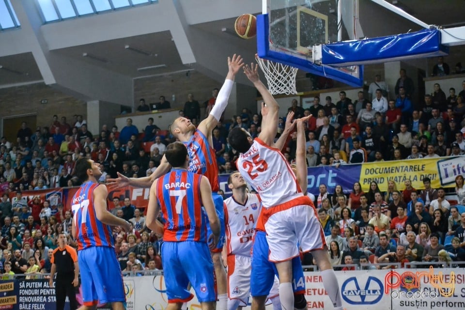 CSM-U Oradea vs Steaua CSM EximBank Bucureşti, Arena Antonio Alexe