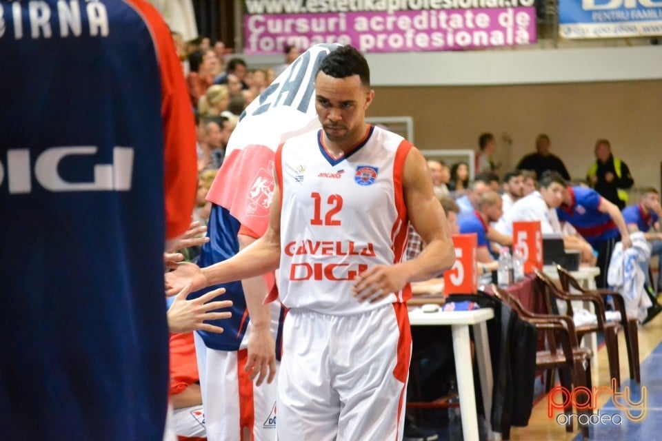 CSM-U Oradea vs Steaua CSM EximBank Bucureşti, Arena Antonio Alexe