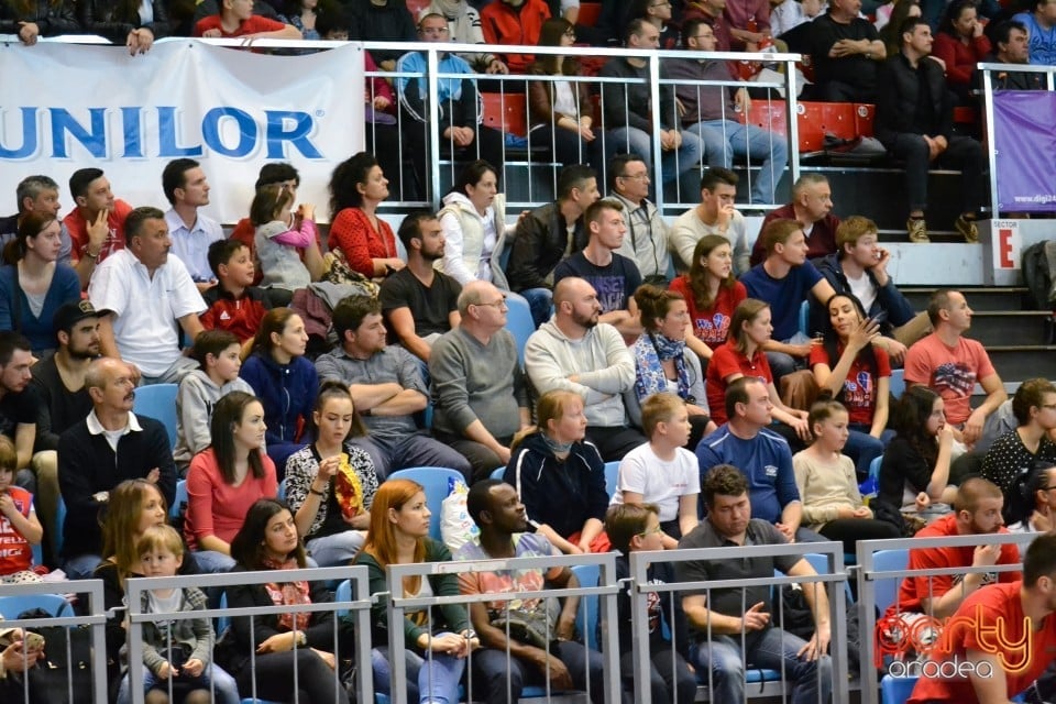 CSM-U Oradea vs Steaua CSM EximBank Bucureşti, Arena Antonio Alexe