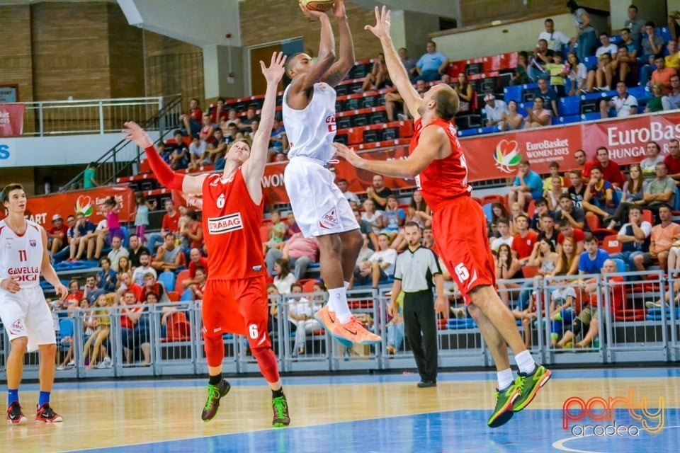 CSM-U Oradea vs Szolnok Olaj KK, Arena Antonio Alexe