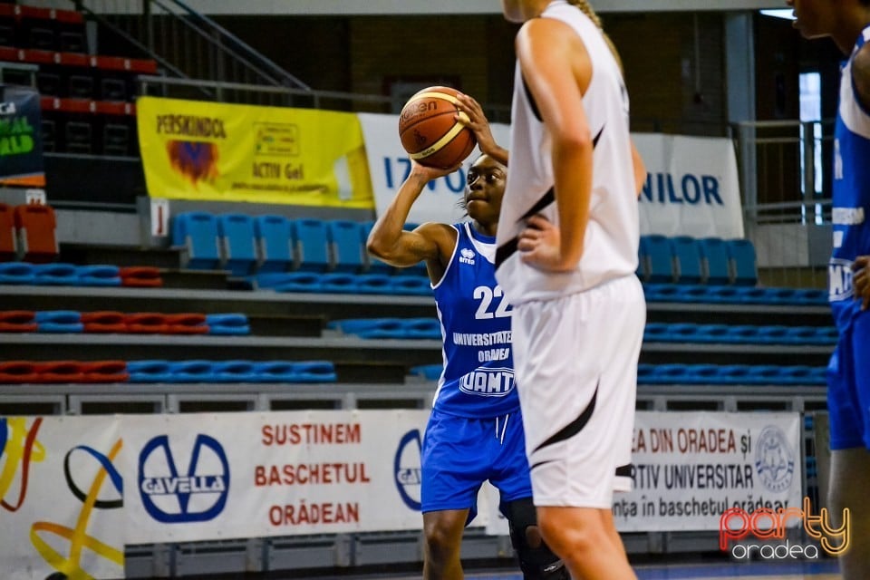 CSU Oradea vs Nyivegyheizi, Arena Antonio Alexe