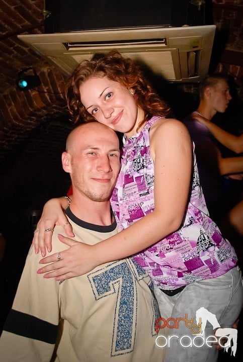 Cum se petrece joi în Escape?,