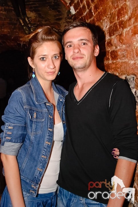 Cum se petrece joi în Escape?,