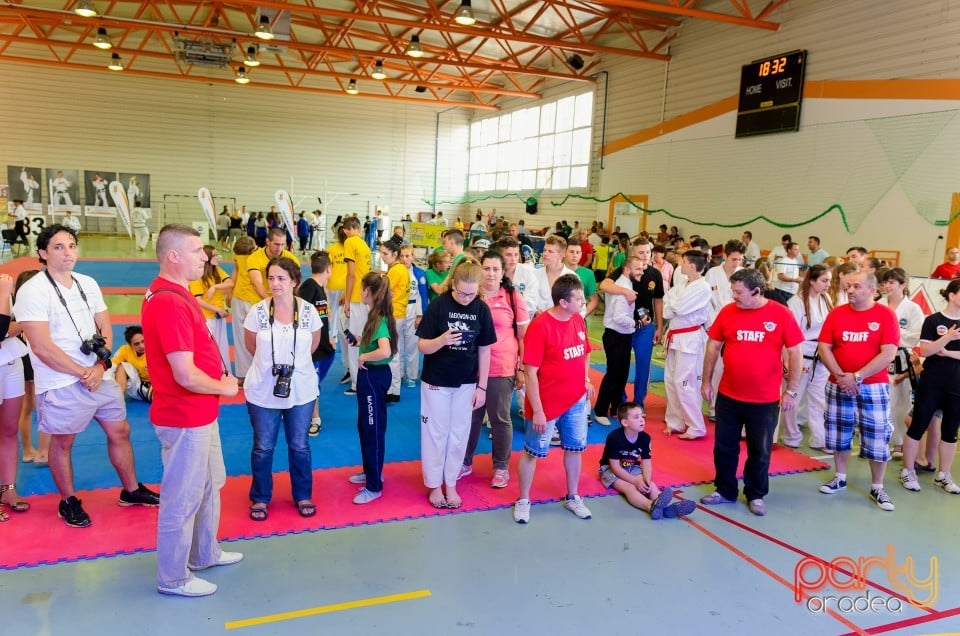 Cupa Internaţională Memorială Gen. Choi, Universitatea din Oradea