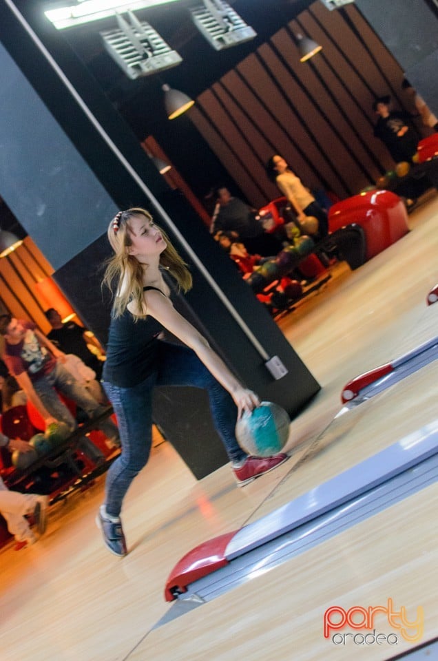 Cupa Presei la Bowling, Billy Art Club