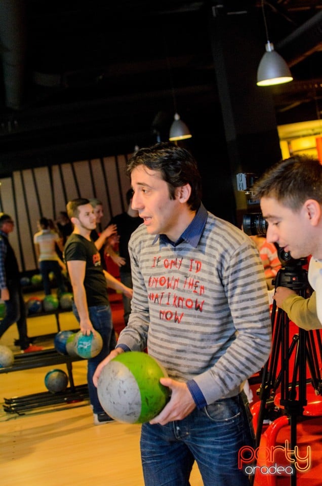 Cupa Presei la Bowling, Billy Art Club