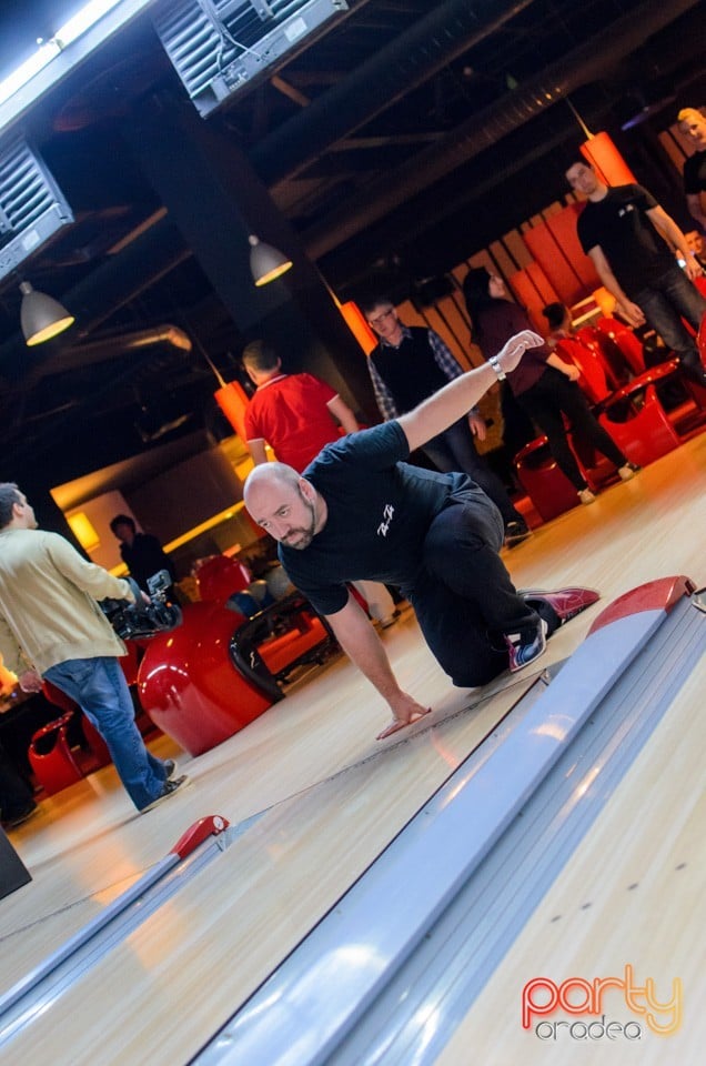 Cupa Presei la Bowling, Billy Art Club