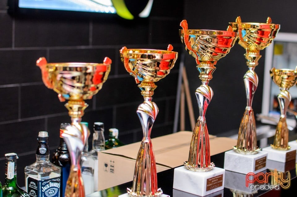 Cupa Presei la Bowling, Billy Art Club