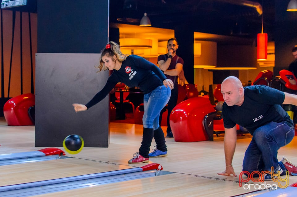 Cupa Presei la Bowling, Lotus Center