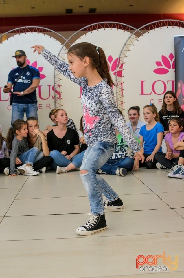 Cupa Şcolilor la Street Dance, Lotus Center