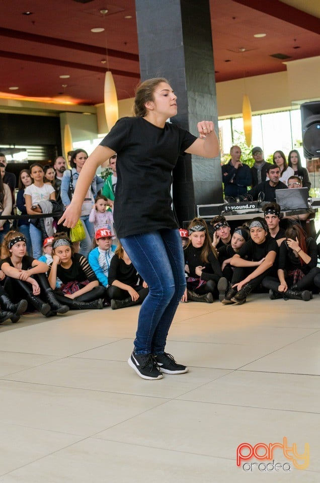 Cupa Şcolilor la Street Dance, Lotus Center