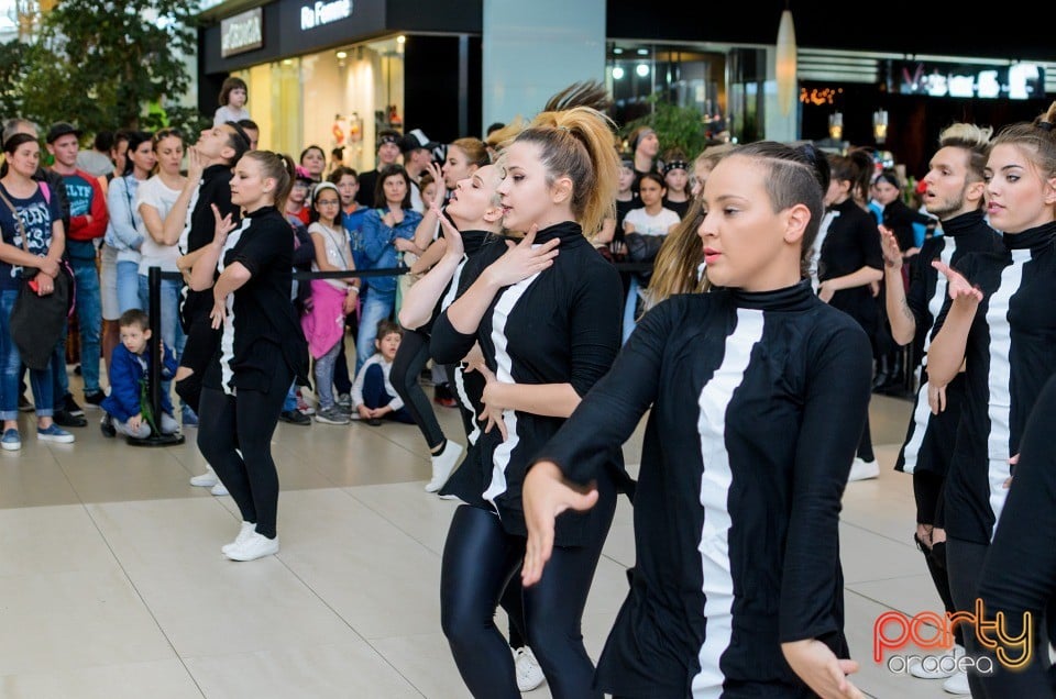 Cupa Şcolilor la Street Dance, Lotus Center