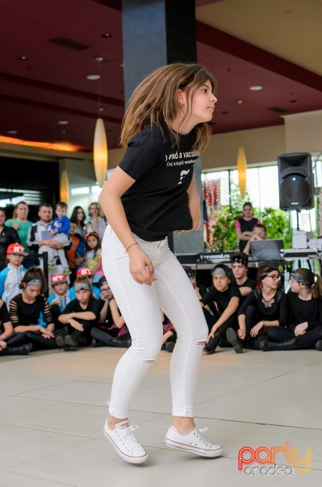 Cupa Şcolilor la Street Dance, Lotus Center