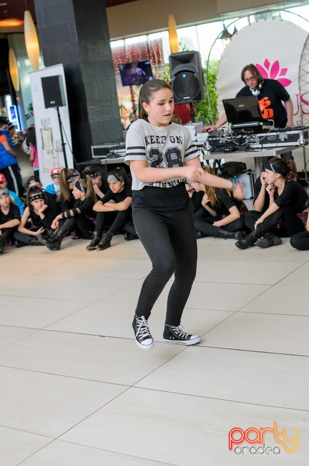 Cupa Şcolilor la Street Dance, Lotus Center