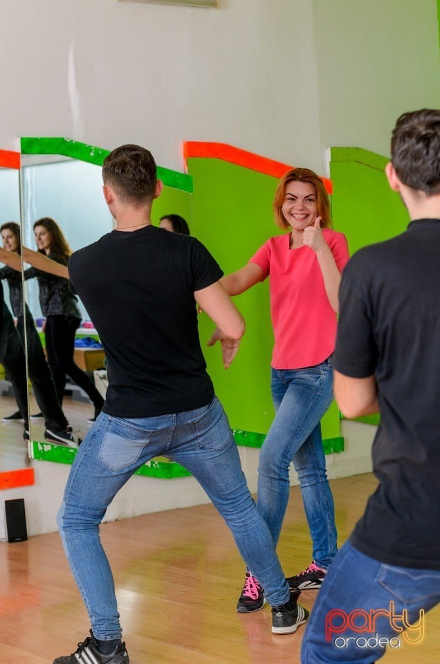 Curs de Dans, Side by Side Dance Academy