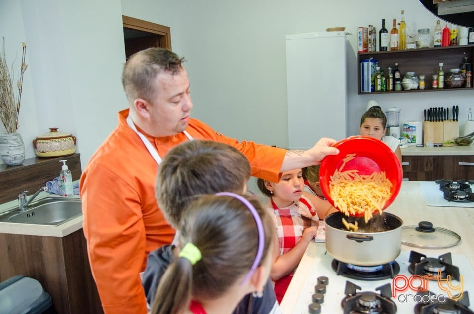 Curs de gătit pentru copii, Centrul de Artă Culinară Oradea