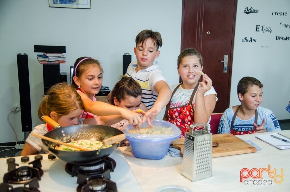 Curs de gătit pentru copii, Centrul de Artă Culinară Oradea