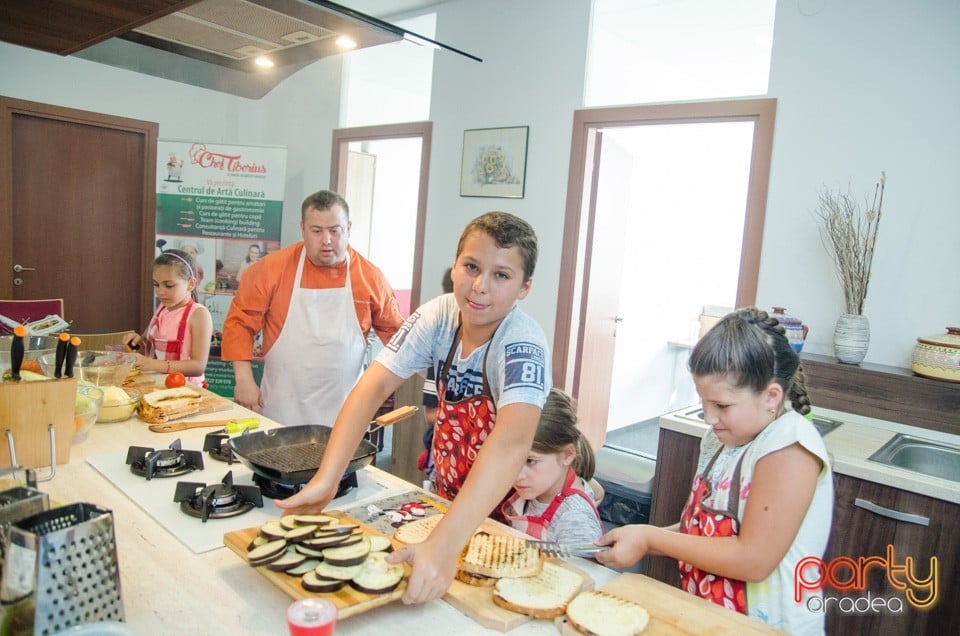 Curs de gătit pentru copii, Centrul de Artă Culinară Oradea