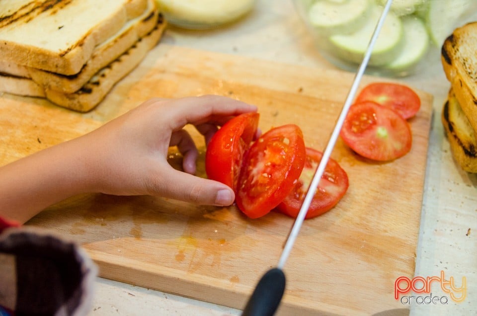 Curs de gătit pentru copii, Centrul de Artă Culinară Oradea