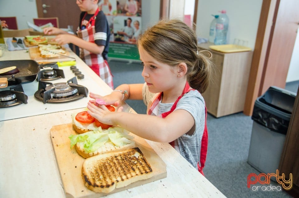 Curs de gătit pentru copii, Centrul de Artă Culinară Oradea