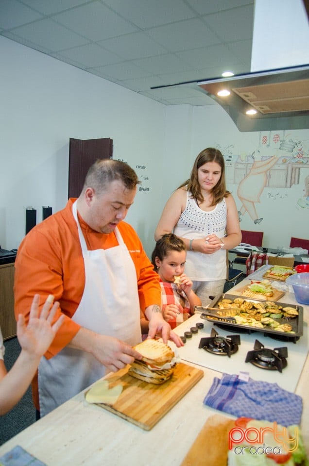 Curs de gătit pentru copii, Centrul de Artă Culinară Oradea