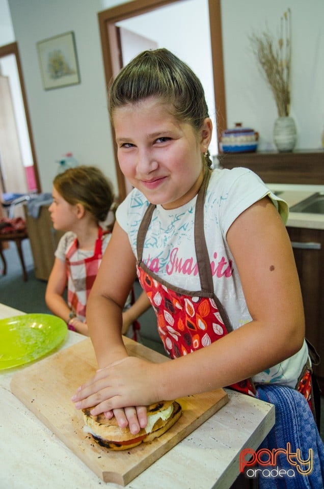 Curs de gătit pentru copii, Centrul de Artă Culinară Oradea