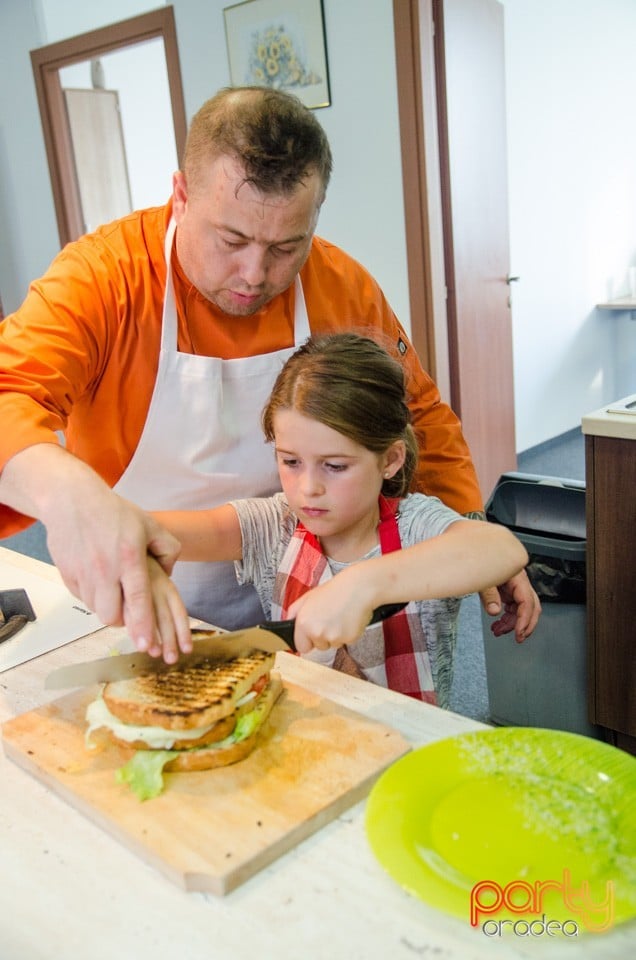 Curs de gătit pentru copii, Centrul de Artă Culinară Oradea