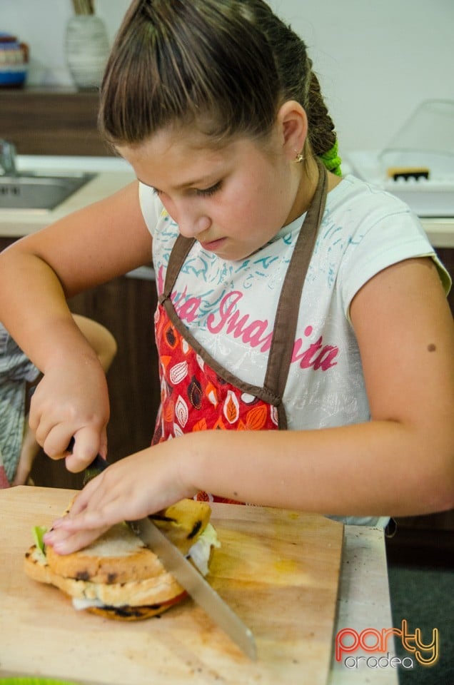 Curs de gătit pentru copii, Centrul de Artă Culinară Oradea