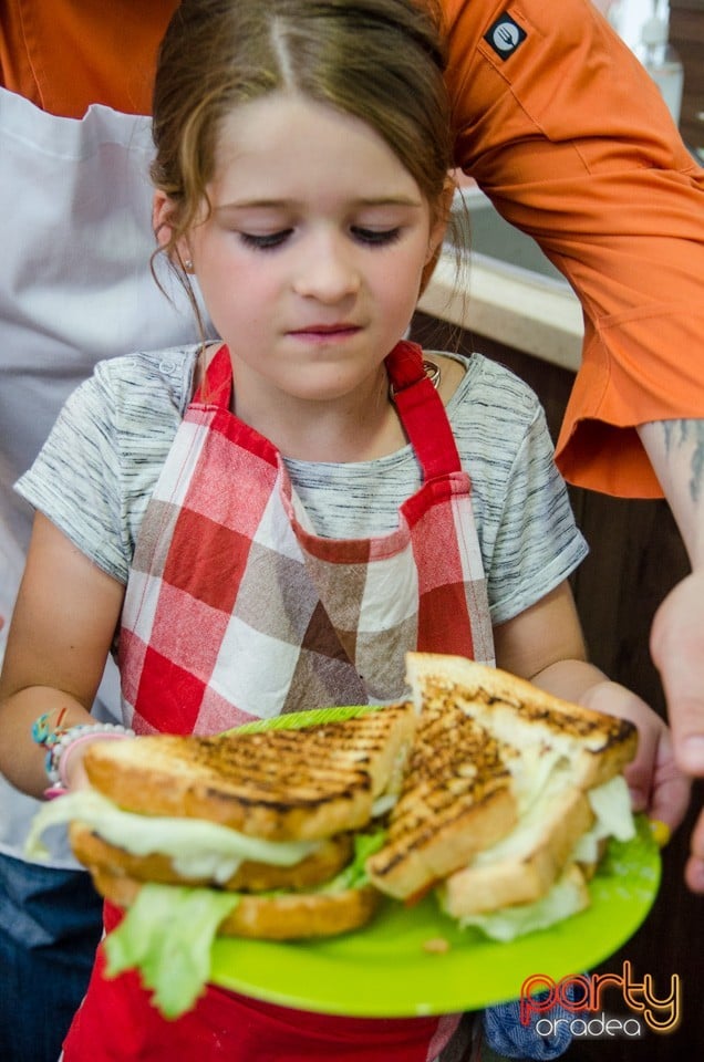 Curs de gătit pentru copii, Centrul de Artă Culinară Oradea