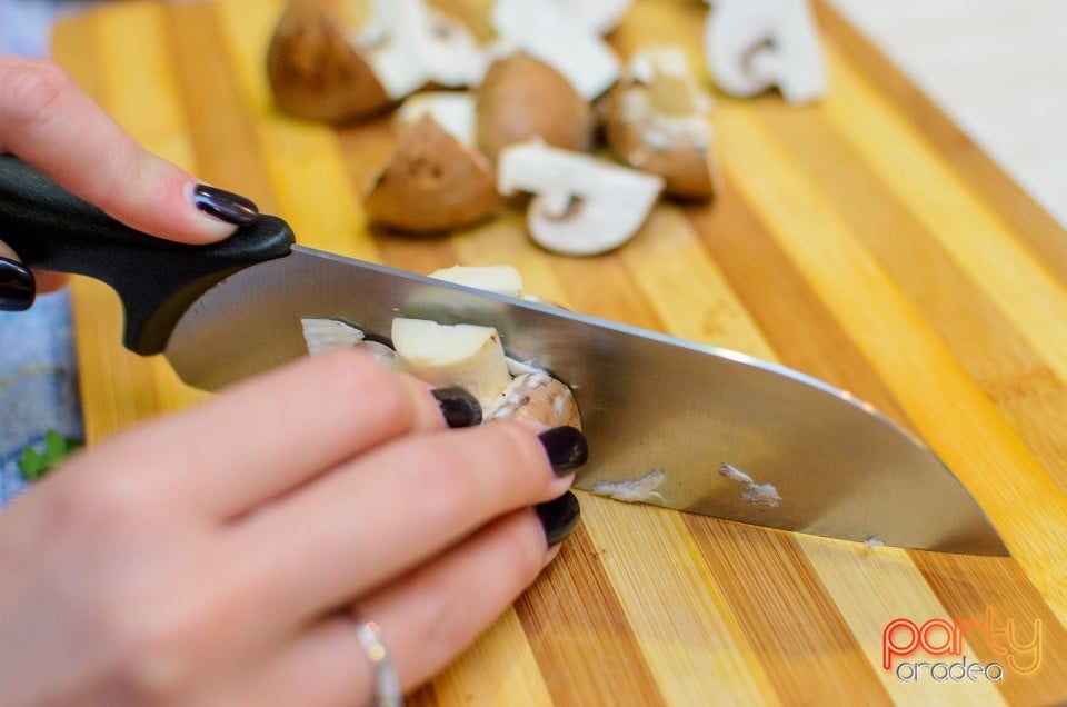 Curs de gătit, Centrul de Artă Culinară Oradea