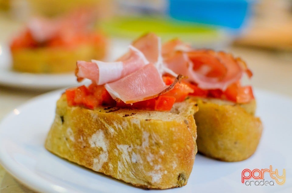 Curs de gătit, Centrul de Artă Culinară Oradea