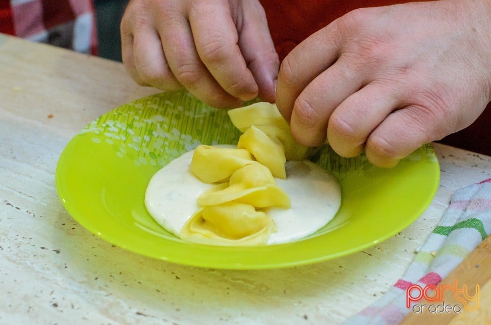 Curs de gătit, Centrul de Artă Culinară Oradea