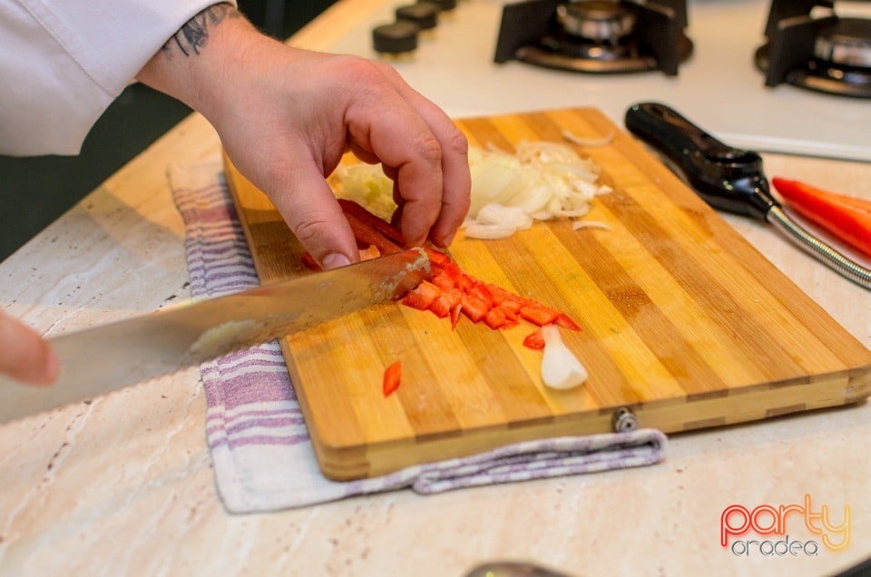 Curs de gătit, Centrul de Artă Culinară Oradea