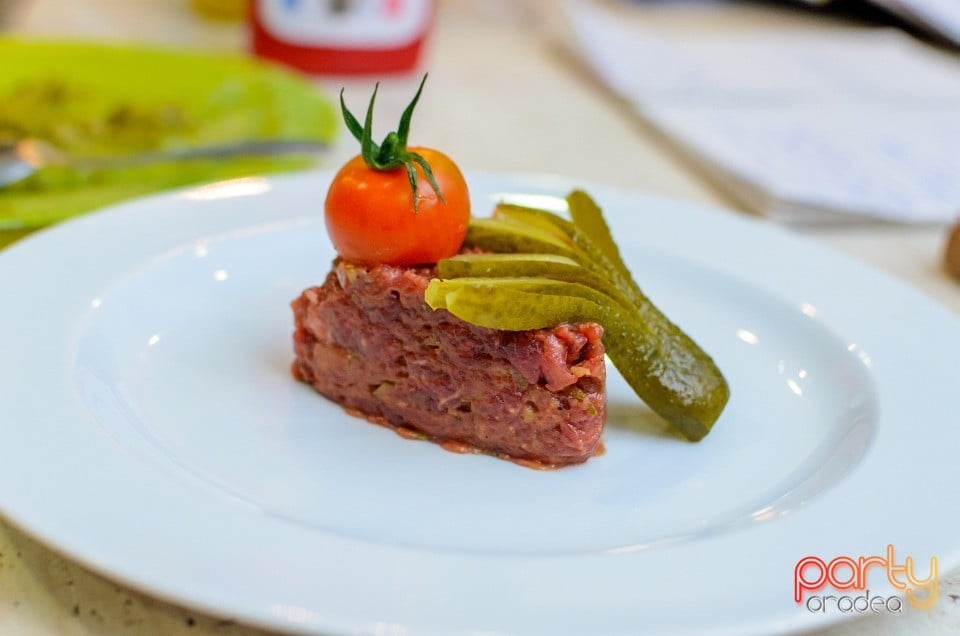 Curs de gătit, Centrul de Artă Culinară Oradea