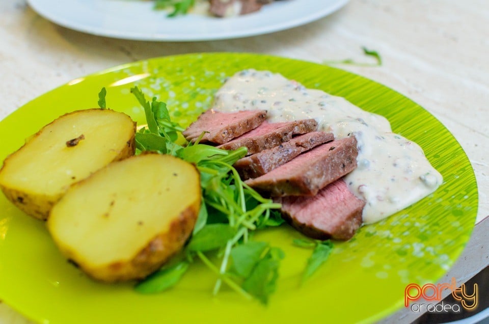 Curs de gătit, Centrul de Artă Culinară Oradea
