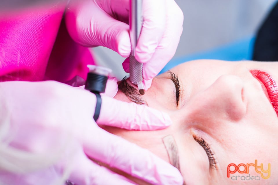 Cursuri de microblading, Estetika Profesional